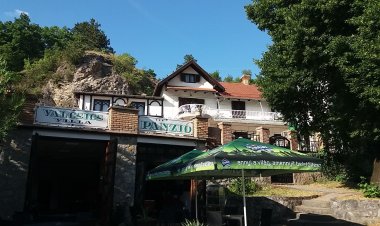 Valcsics Villa Panzió Pécs