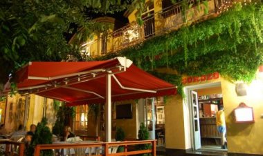 Club Haus 502 Kalocsa