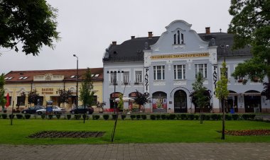 Kakukk Étterem Panzió Nyírbátor