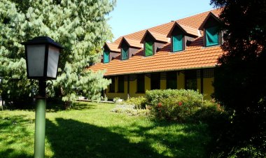 Dánfoki Üdülőközpont Panzió Békés