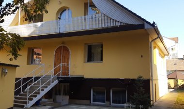 Peró Apartman Panzió Debrecen