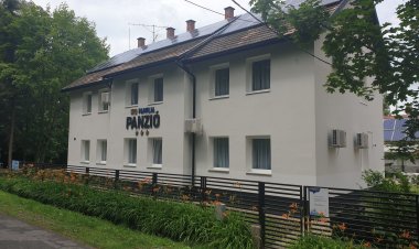 Kid Familia Panzió*** Balatonszárszó