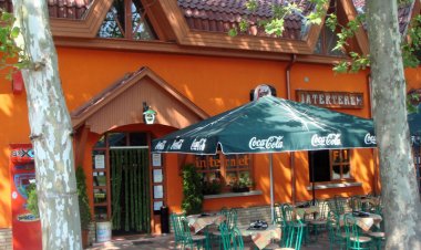 Platán Panzió Nagyszénás