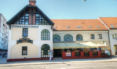 Play Pub Étterem és Panzió Debrecen