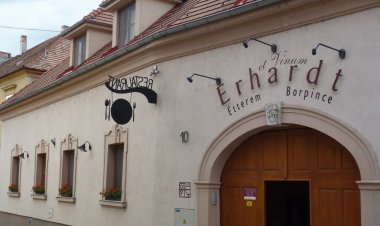 Erhardt Panzió Sopron