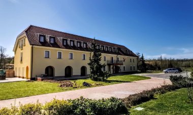 Chateau Hotel Jurjevec Brežane Lekeničke Horvátország