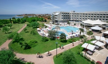 Aminess Maestral Hotel Novigrad Horvátország