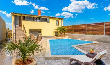 Vendégház Valtura - CIR401 Horvátország