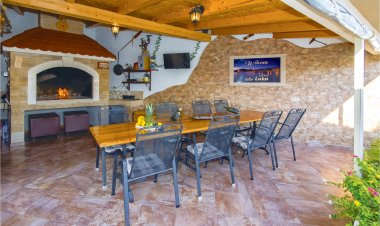 Vendégház Kaštel Štafilić - CDE314 Horvátország