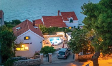 Vendégház Splitska - CDB643 Horvátország