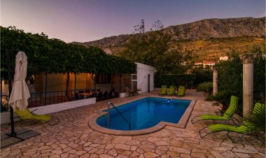 Vendégház Dugi Rat - CDM828 Horvátország