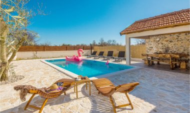 Vendégház Galovac - CDA702 Horvátország