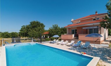 Vendégház Dugopolje - CDE318 Horvátország