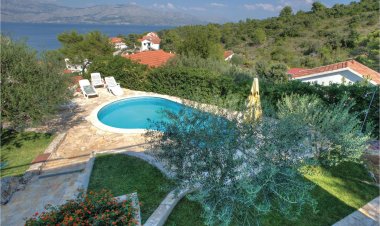 Vendégház Postira - CDB229 Horvátország