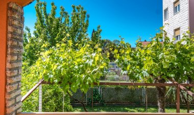 Apartman Yean Kaštel Lukšić Horvátország