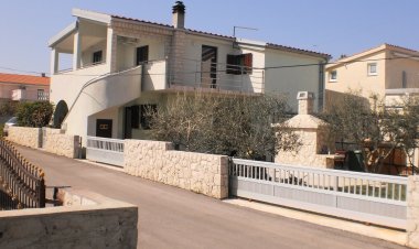 Apartmani Kutnjak Vir Horvátország