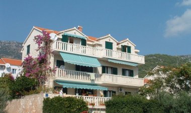 Apartman Sim Bol Horvátország