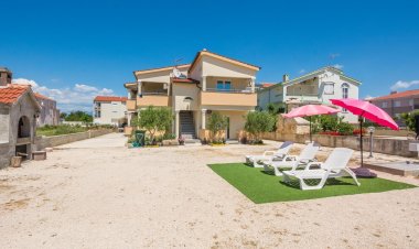 Apartments Ujakovic Privlaka Horvátország