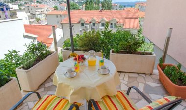 Apartments Zecic Omis Horvátország