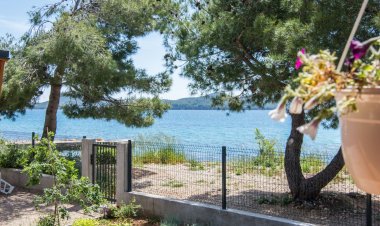 Mobile home Kalcit Biograd Horvátország