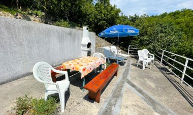 Apartmani Šarić Jadranovo Horvátország