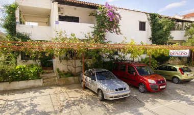 Apartments Derado Supetar Horvátország