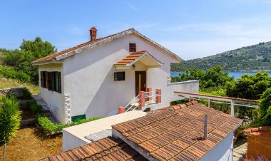 House Stella Vinisce Horvátország