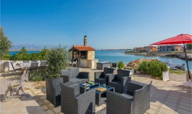 Apartman Vir - CDN083 Horvátország