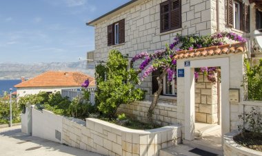 Apartments Nada Postira Horvátország