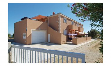 Apartman Vir - CDN686 Horvátország