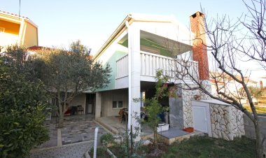 Apartmani Branko Vrsi Horvátország