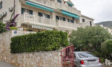 Apartments Simon Bol Horvátország