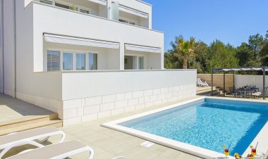 Apartments Villa V Vir Horvátország