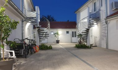 Apartments Adela Travel Nin Horvátország