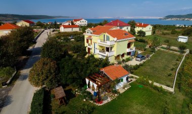 Apartmani  Secret Garden Ljubač Horvátország