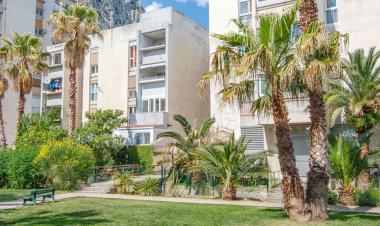 Apartments Roza Omis Horvátország