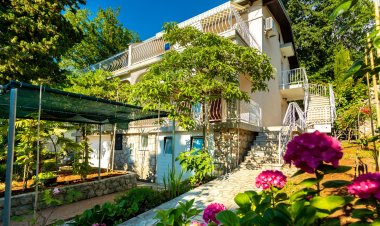 Apartments Puskar Njivice Horvátország