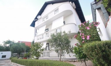 Apartmani Zora Pirovac Horvátország