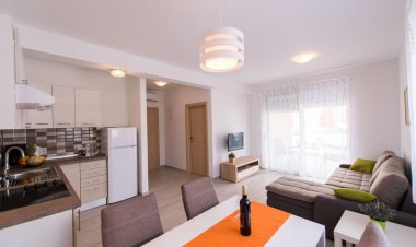 Apartmanok Parkolóhellyel Tribunj, Vodice - 16717 Tribunj Horvátország