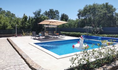 Apartment Nina Pinezići Horvátország