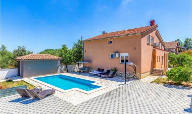 Apartman Pula - CIR249 Horvátország