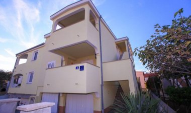 Apartments Franc Povljana Horvátország