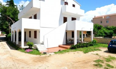 Apartments Renato Novalja Horvátország