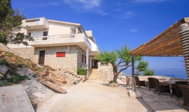 Robinson House Merlot Selca kod Bogomolja Horvátország