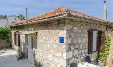 Apartment Arne Jelsa Horvátország