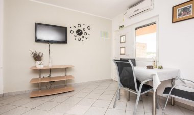 Apartmanok Parkolóhellyel Vir - 18836 Horvátország