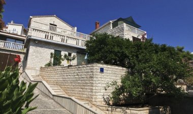 Villa Pinus Sumartin Horvátország