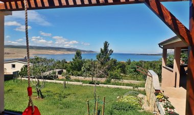 Apartment BOREAS-with panoramic view to the sea and Velebit Rovanjska Horvátország