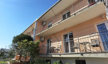 Apartmani Zele Kaštel Gomilica Horvátország