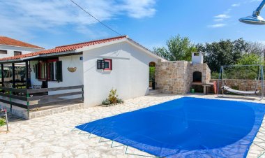 House Ara Grohote Horvátország